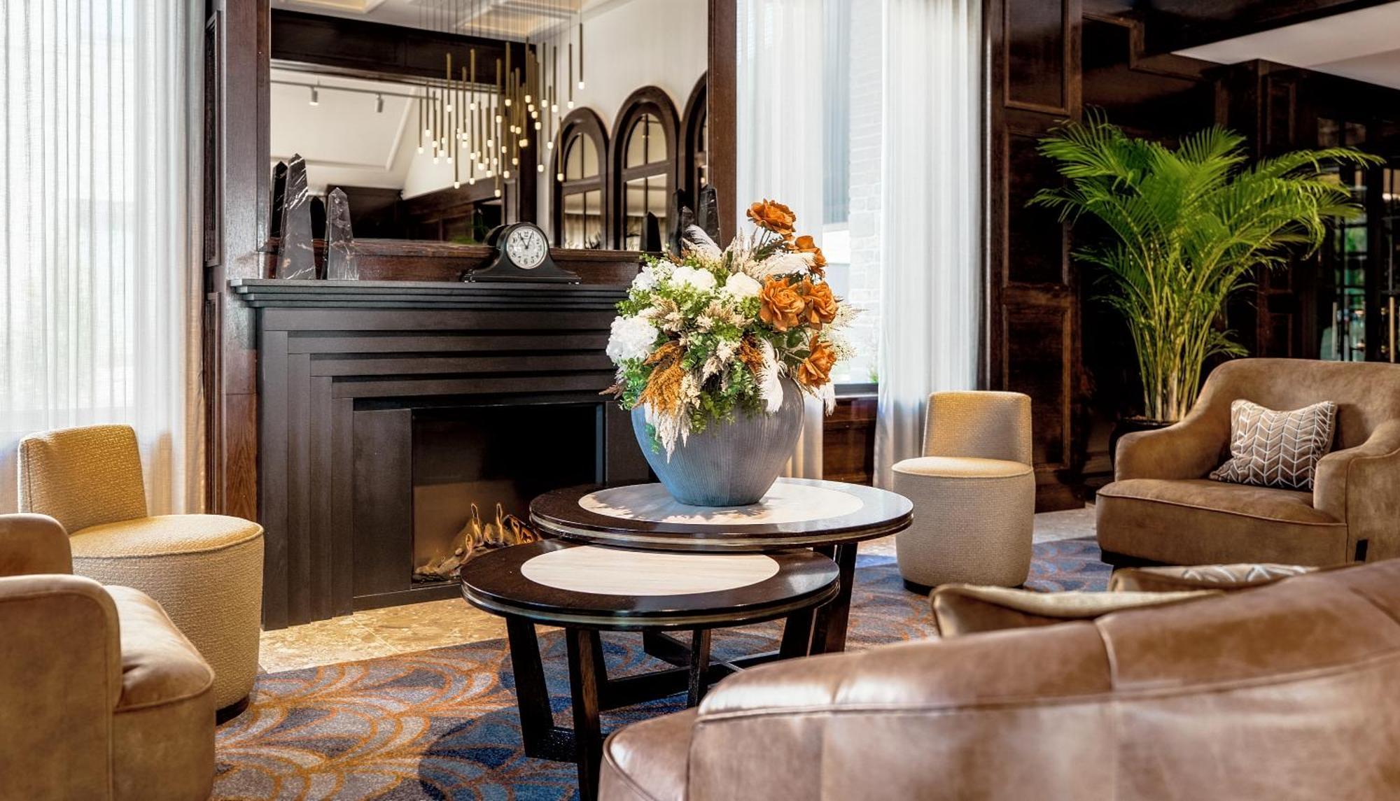Crossbasket Castle Hotel & Restaurant High Blantyre エクステリア 写真